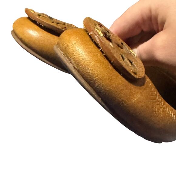 B10. TORY BURCH | Luxury - Reva - Tan Leather Ballet Flats Size 7M -Flawed - Picture 5 of 9